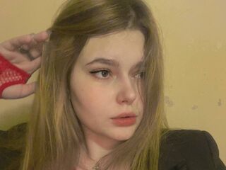 EvelynHarmony's Flirt4Free live cam Profile Image